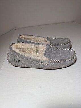 UGG Ansley Grey Leather Suede Slipper Size 8